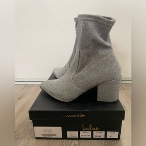 Lulus Viviyana Silver Sparkly Pointed-Toe Sock Boots Size 7